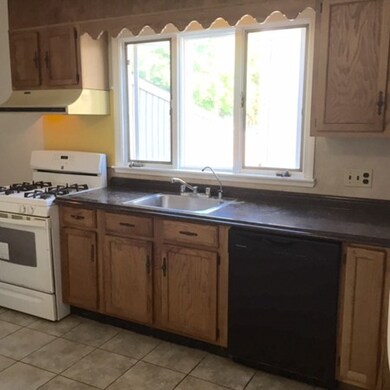 91 Ardale St unit 1, Roslindale, MA 02131 - photo 4