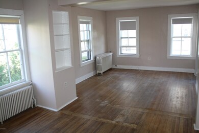10 Dresser Ave, Great Barrington, MA 01230 - photo 6