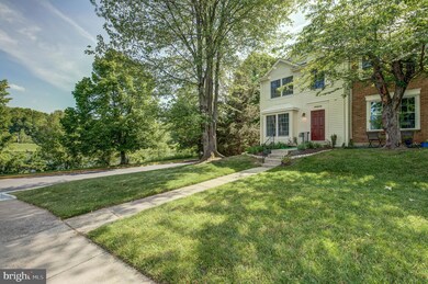 18800 Sky Blue Cir, Germantown, MD 20874 - photo 2