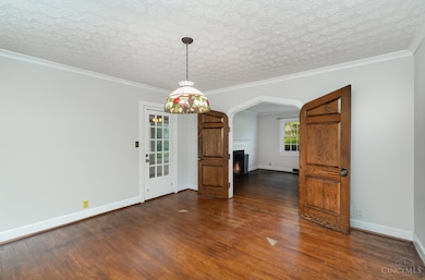 7620 Montgomery Rd, Cincinnati, OH 45236 - photo 5