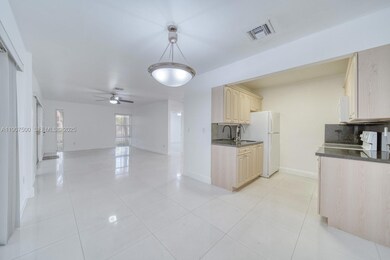 400 Minorca Ave unit 1, Coral Gables, FL 33134 - photo 6
