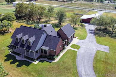 1814 E 161st St S, Bixby, OK 74008 - photo 2