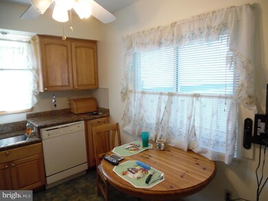 1401 S Swarthmore Ave, Swarthmore, PA 19081 - photo 4