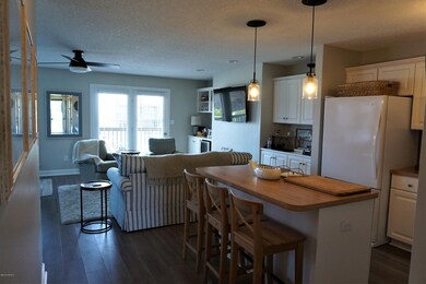 Kitchen/Living
