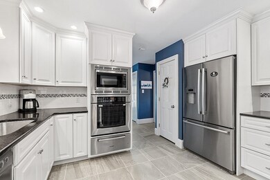 22 Overlock Dr, Northborough, MA 01532 - photo 5