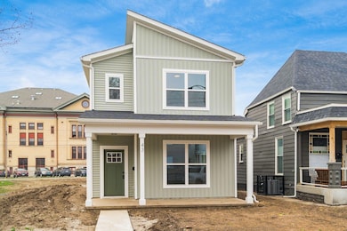 002_Ave Columbus OH 43222 USA