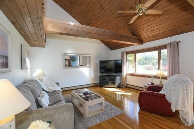 16 Johns Dr, Hooksett, NH 03106 - photo 5