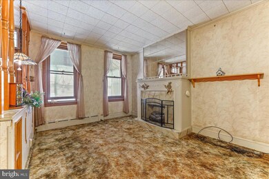 4544 Edgemont St, Philadelphia, PA 19137 - photo 5