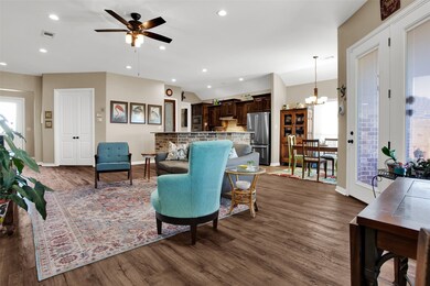 627 Bois d Arc St, Whitesboro, TX 76273 - photo 6