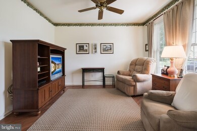 807 Persimmon Ln unit V122, Langhorne, PA 19047 - photo 6