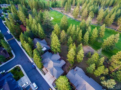 60900 Grand Targhee Dr, Bend, OR 97702 - photo 2