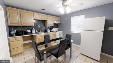 3318 Bero Rd, Halethorpe, MD 21227 - photo 2