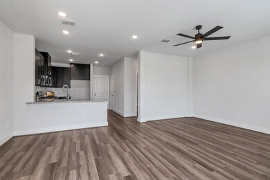 7545 Reis Ln, North Richland Hills, TX 76182 - photo 4