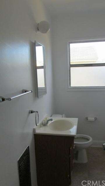 2928 Frankel St, Lakewood, CA 90712 - photo 6