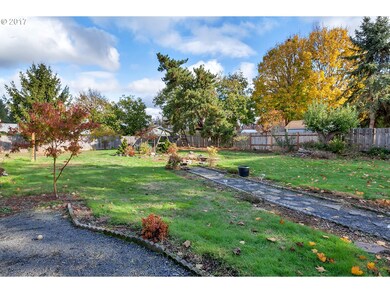 502 N Knights Bridge Rd, Canby, OR 97013 - photo 3