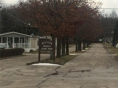 Enter from Edwards into Westview Park.  Laundramat