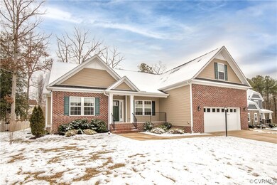 Lovely 1 owner home located in a pretty cul-de-sac