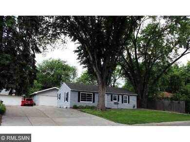 8308 Harriet Ave S, Bloomington, MN 55420 - photo 2