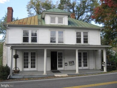 329 Main St, Washington, VA 22747 - photo 2