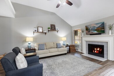 6 Crested Cloud Ct, Spring, TX 77380 - photo 3