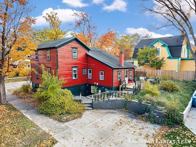 06-DJI_20251105140203_0707_D