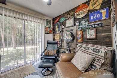 1060 Surry Ln unit 917C, Gastonia, NC 28054 - photo 5