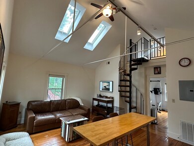 20 Porter St unit 3, Jamaica Plain, MA 02130 - photo 7