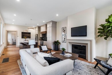 16w10th-02803