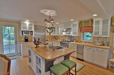 Cottage Kitchen