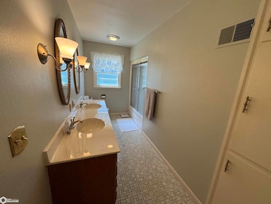 407 E North St, Bloomfield, IA 52537 - photo 6