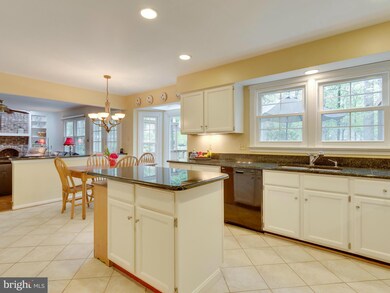 6803 Bluecurl Cir, Springfield, VA 22152 - photo 7