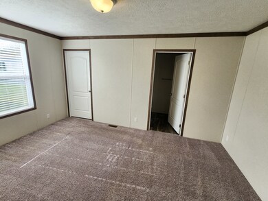 766 Virginia unit 766, Belleville, MI 48111 - photo 6