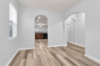 12007 Quartersawn Ln, Pinehurst, TX 77362 - photo 7