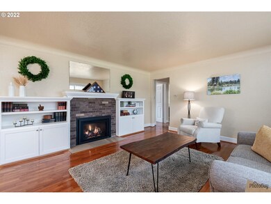 1810 Minda Dr, Eugene, OR 97401 - photo 3