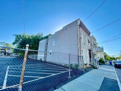 509 Yates St, Albany, NY 12208 - photo 2