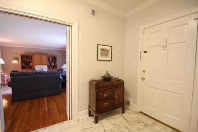 450 Polony Place_foyer 2.jpg