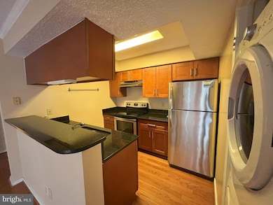 1504 Lincoln Way unit 121, McLean, VA 22102 - photo 7