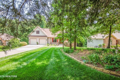 308 Tahlequah Dr, Loudon, TN 37774 - photo 2