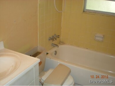 639 Bacon St, Cocoa, FL 32926 - photo 6