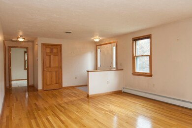 39 Concannon Cir, Weymouth, MA 02188 - photo 4