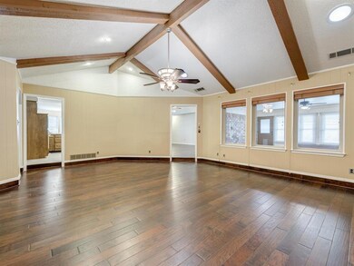 1201 Schumac Ln, Bedford, TX 76022 - photo 7