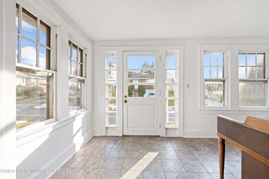 235 Watchogue Rd, Staten Island, NY 10314 - photo 6