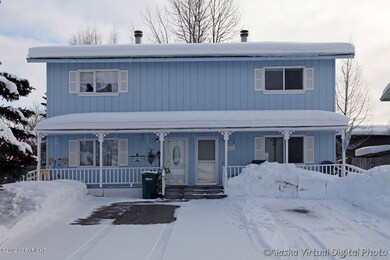 Great TownHouse-Style Condo (on right)