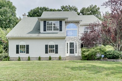 29 Cedar St, Eatontown, NJ 07724 - photo 2