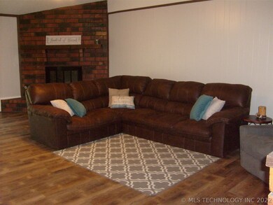 2408 W Canton St, Broken Arrow, OK 74012 - photo 4