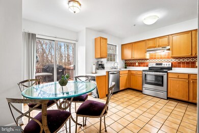 9827 Sherwood Farm Rd, Owings Mills, MD 21117 - photo 6