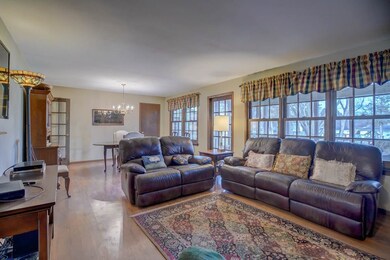 355 Sterling Dr, Oregon, WI 53575 - photo 7