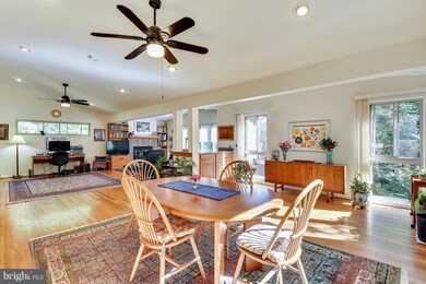 10702 Great Arbor Dr, Potomac, MD 20854 - photo 7