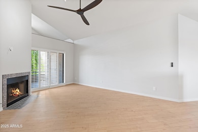 7-web-or-mls-10301-n-70th-st-238