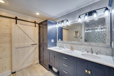 336 Wigfall St, Edgefield, SC 29824 - photo 7